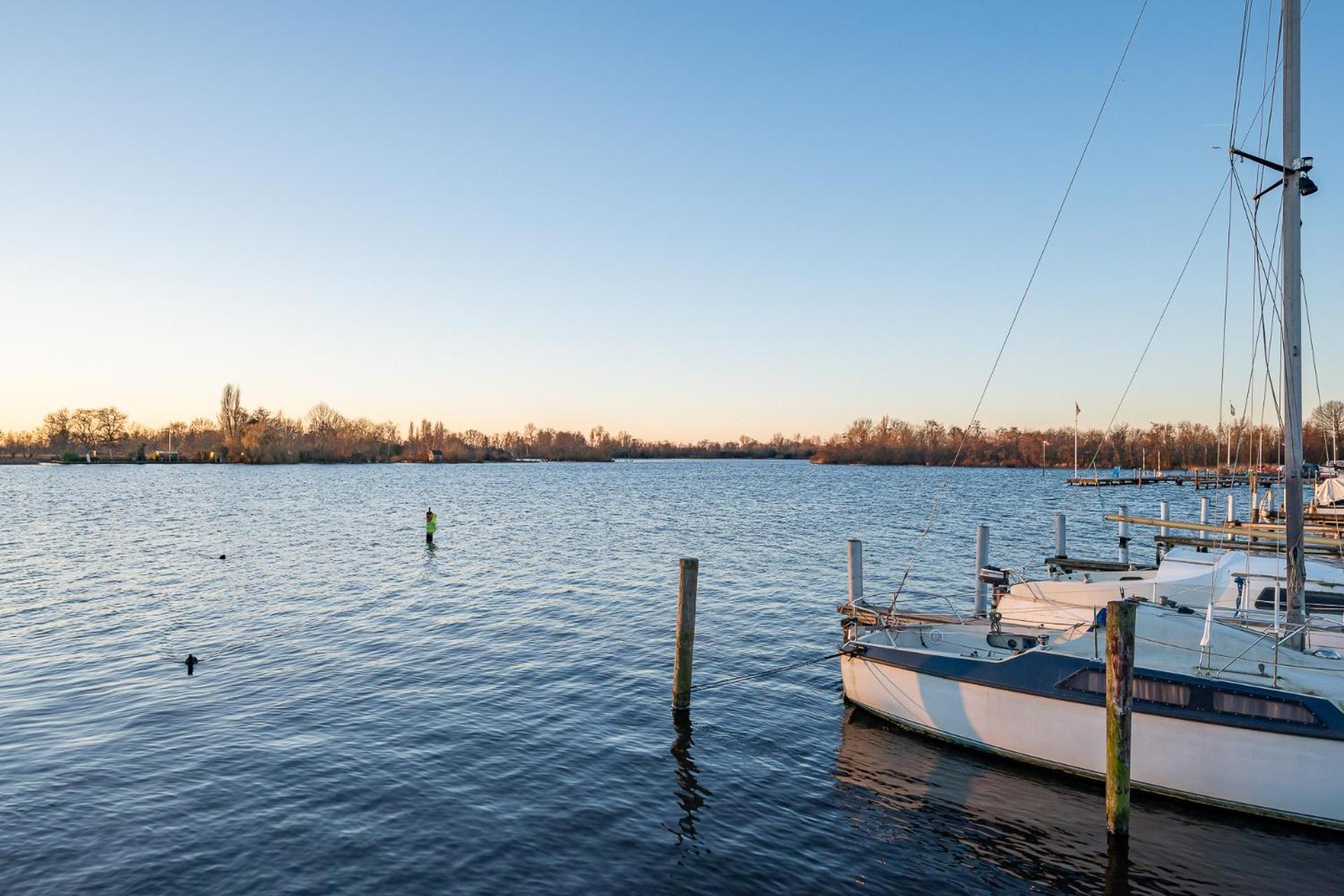 Watervillashiraz Aalsmeer Ngoại thất bức ảnh